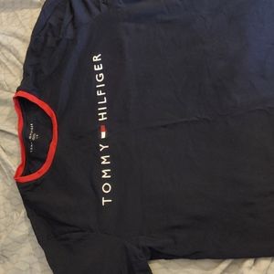 Tommy Hilfiger tee
